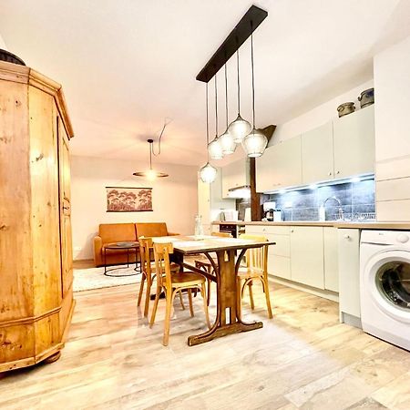 Apartamento Colmar - Le Nichoir - Centre Historique - Parking Gratuit - Box Velo & Poussette Exterior foto