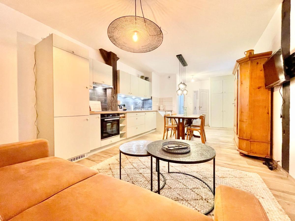 Apartamento Colmar - Le Nichoir - Centre Historique - Parking Gratuit - Box Velo & Poussette Exterior foto